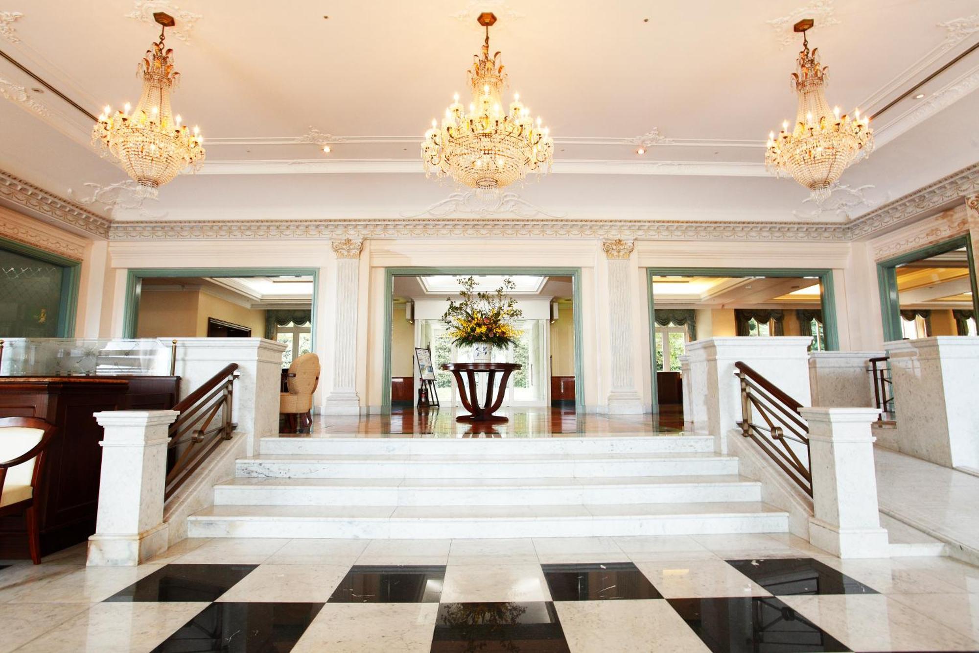 Hotel Den Haag Huis Ten Bosch Sasebo Eksteriør bilde The lobby of the hotel