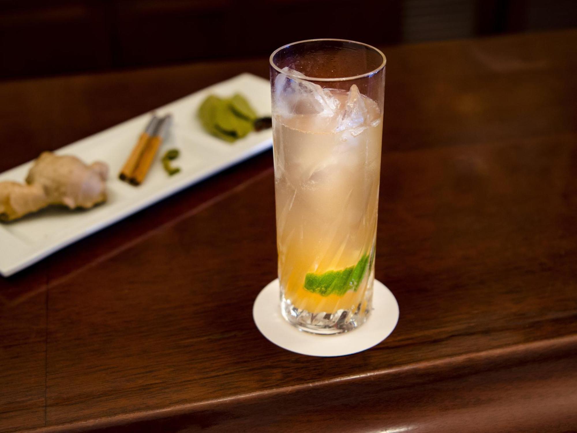 Hotel Den Haag Huis Ten Bosch Sasebo Eksteriør bilde A ginger beer cocktail