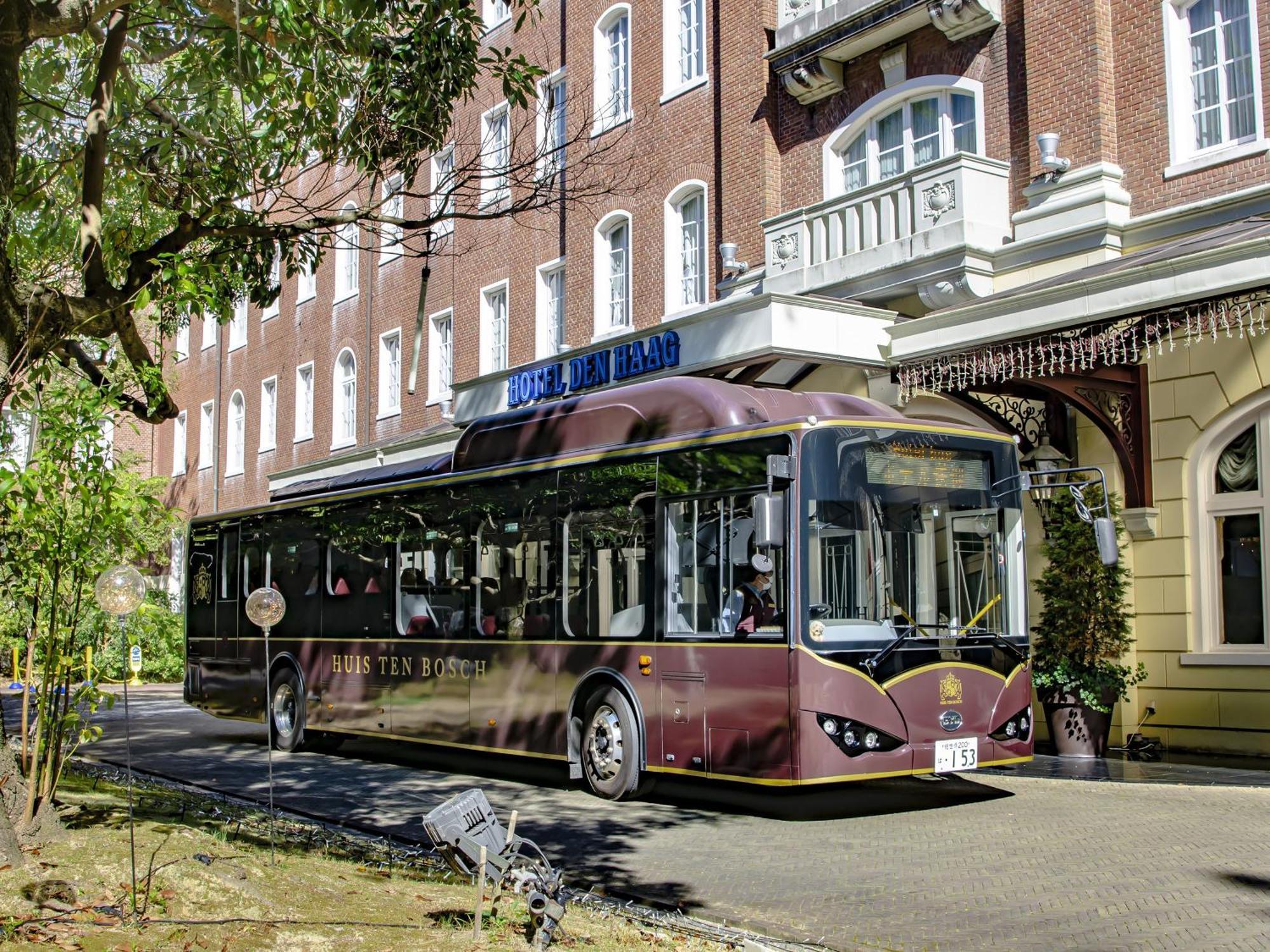 Hotel Den Haag Huis Ten Bosch Sasebo Eksteriør bilde The first electric bus in the world, the BYD e6, in service in Shenzhen, China