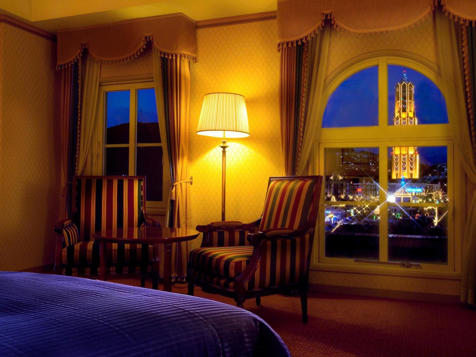 Hotel Den Haag Huis Ten Bosch Sasebo Eksteriør bilde A room at the Hotel de France